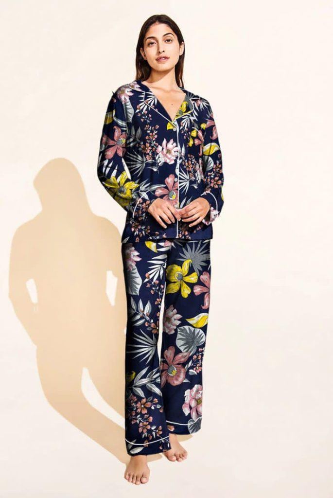 women wearing printed Pajama long wear